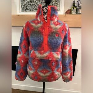 Polar Billabong in mint condition. Warm and confortable. Worn twice.